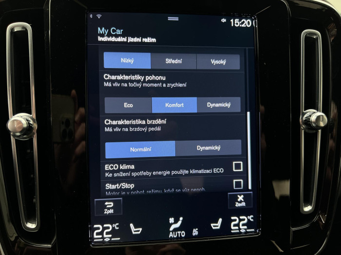 Volvo XC40 D4 AWD R-DESIGN AUT CZ 2.0 d