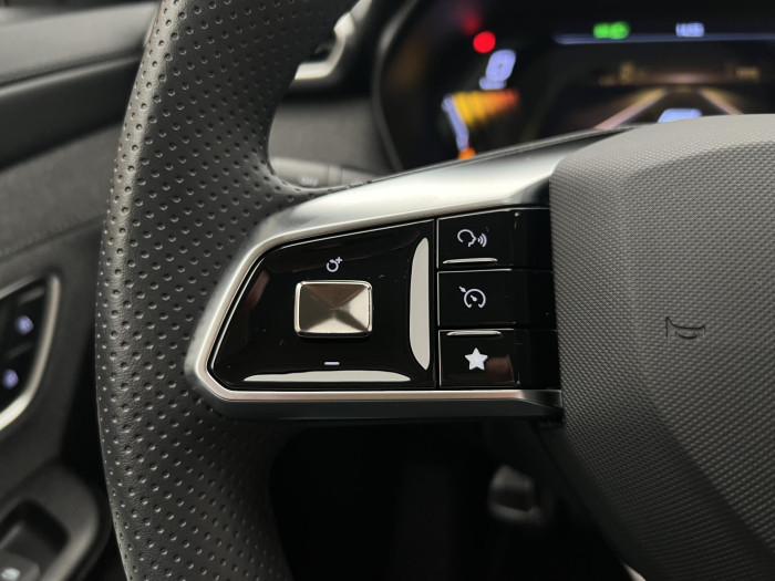 MG ZS 1.5 EXCITE CZ 1.maj.