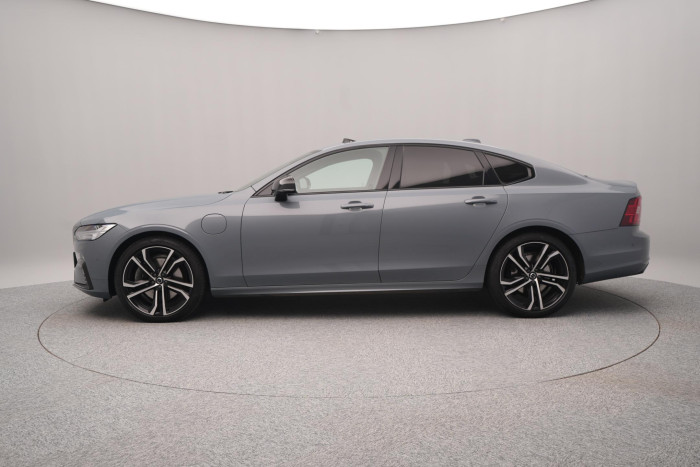 Volvo S90 T8 AWD R-DESIGN RECHARGE CZ