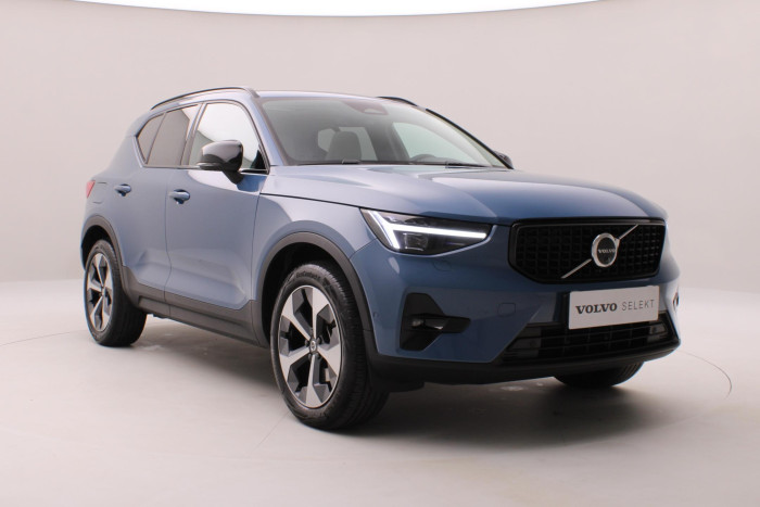 Volvo XC40 B4 DARK ULTRA AUT CZ