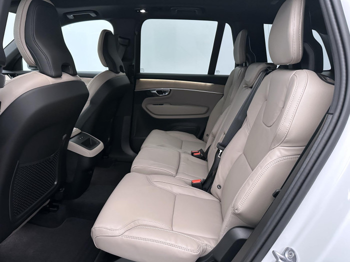 Volvo XC90 B5 AWD AUT DARK PLUS 7míst