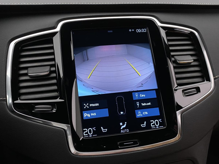 Volvo XC90 B5 AWD INSCRIPTION REZERVACE