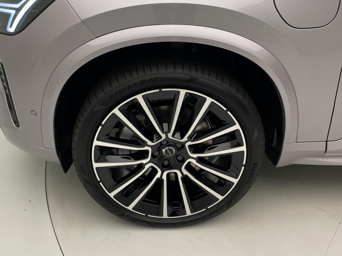 Volvo XC90 T8 AWD RECHARGE DARK ULTRA 7