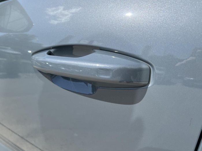 Volvo XC40 B4 AWD MOMENTUM Aut REZERVACE 2.0 Momentum