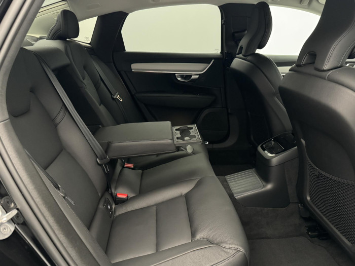 Volvo S90 T8 AWD RECHARGE AUT 1.maj.