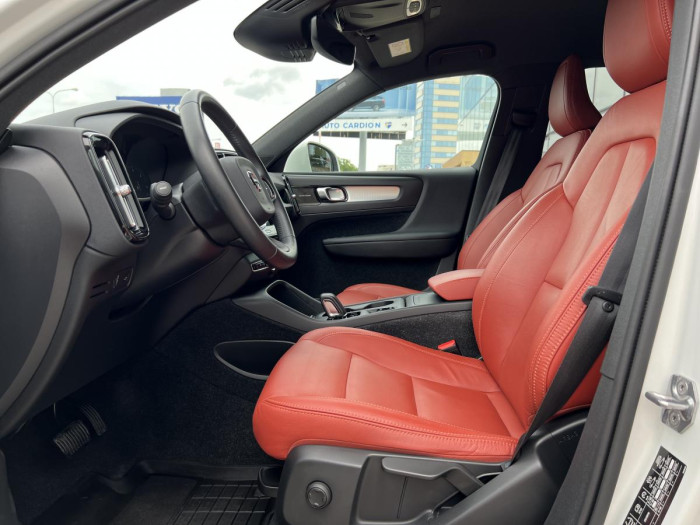 Volvo XC40 D3 MOMENTUM Aut 1.maj. 2.0 d Momentum