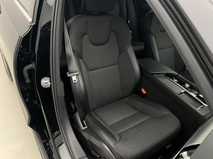 Volvo V90 B4 MOMENTUM AUT 2.0 Momentum