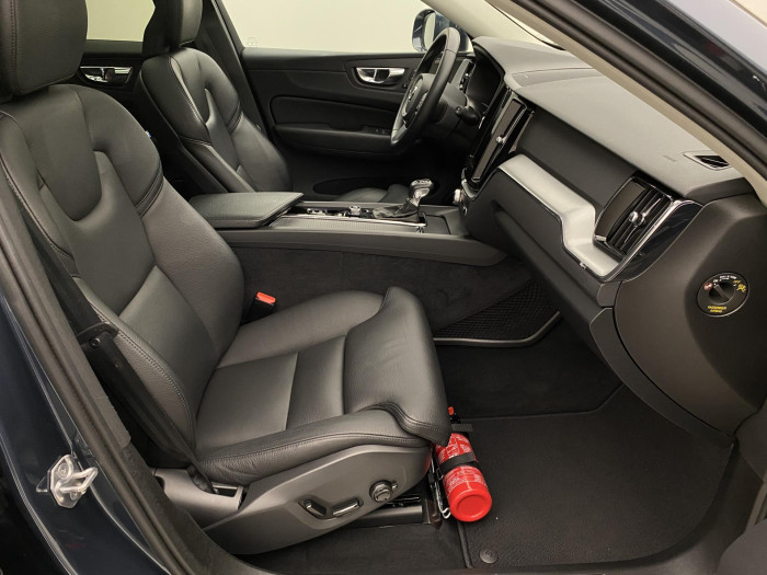 Volvo XC60 T4 MOMENTUM AUT 1.maj 2.0 Momentum