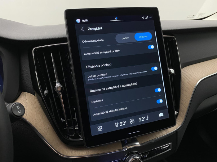 Volvo XC60 B5 AWD AUT DARK PLUS