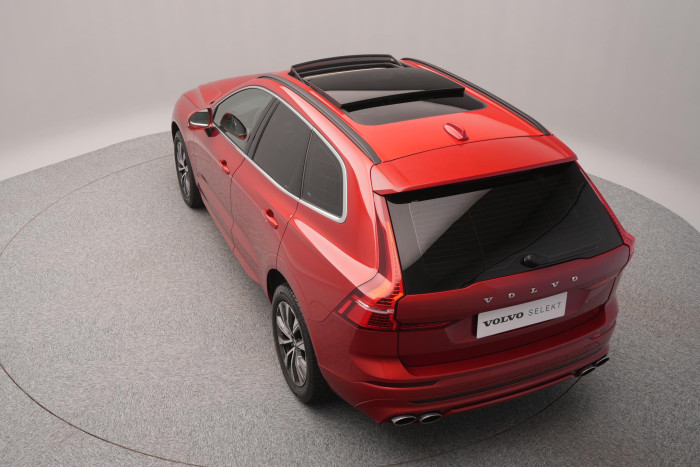 Volvo XC60 B4 AWD MOMENTUM PRO CZ 2.0 Momentum