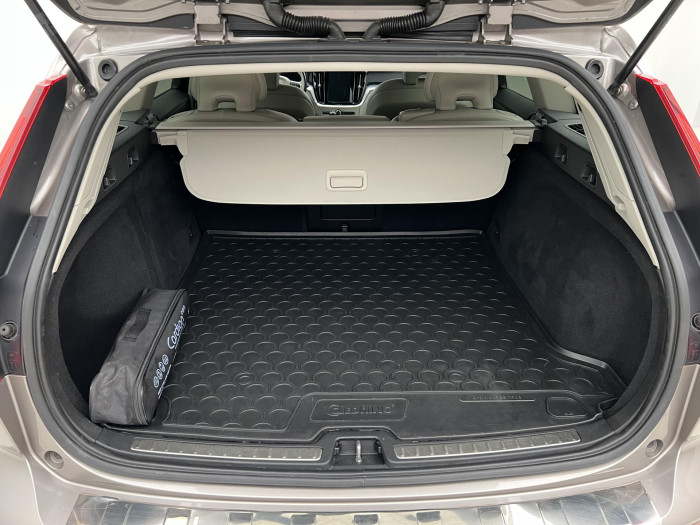 Volvo V60 D3 MOMENTUM AUT 2.0 d Momentum