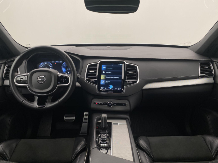 Volvo XC90 B5 AWD R-DESIGN AUT CZ