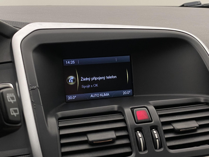 Volvo XC60 D3 AWD MOMENTUM PANORAMA 2.4 d Panorama Momentum