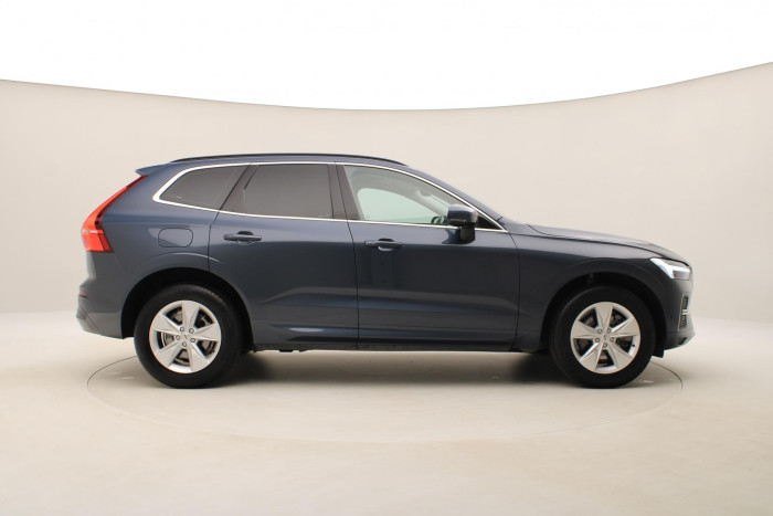 Volvo XC60 B4 AWD CORE AUT CZ 1.maj