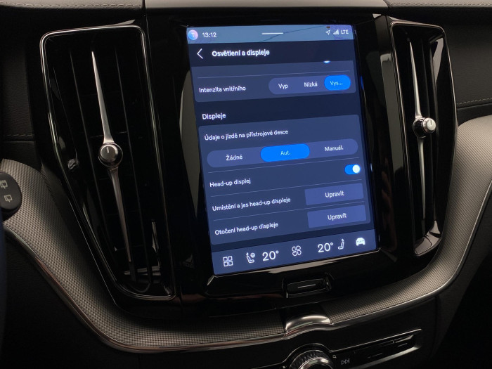 Volvo XC60 B5 AWD DARK ULTIMATE AUT CZ