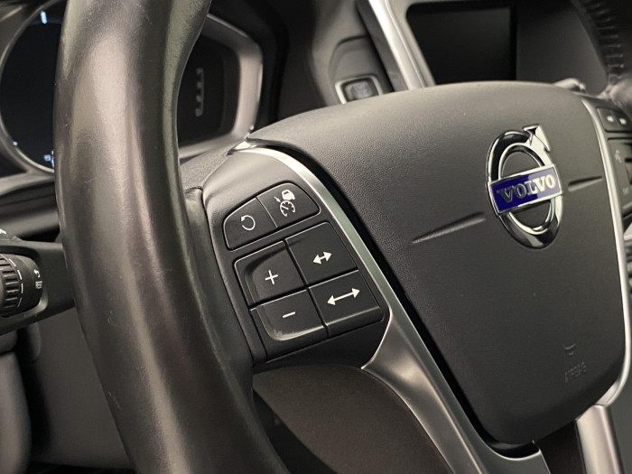 Volvo XC60 D4 AWD SUMMUM AUT 2.4 d Summum