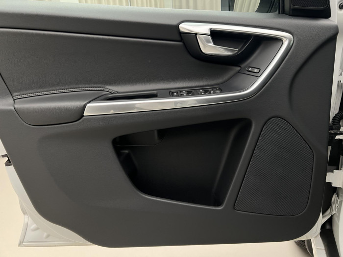 Volvo XC60 D4 AWD SUMMUM POLESTAR AUT 2.4 d Summum