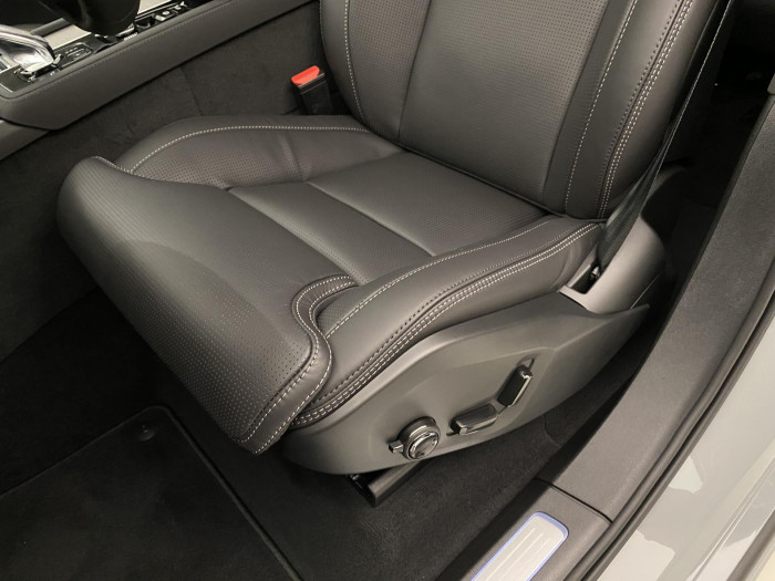 Volvo XC90 T8 AWD RECHARGE BRIGHT PLUS 7m