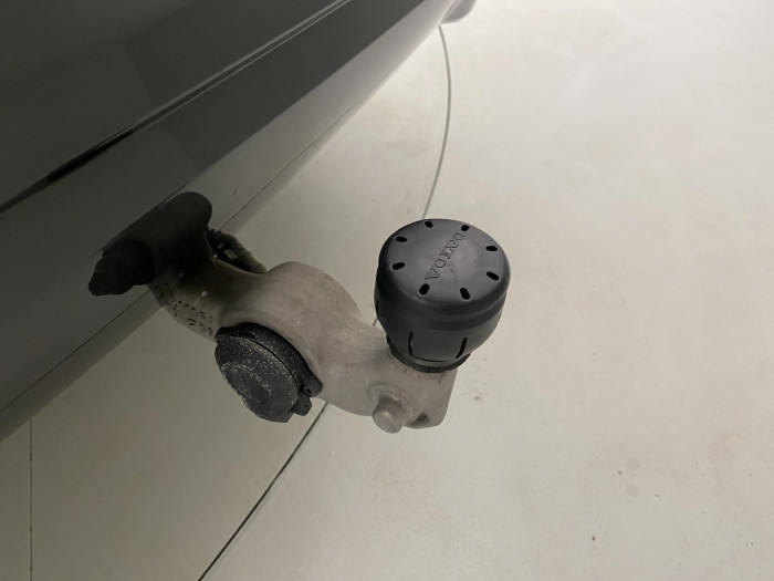 Volvo XC60 B5 AWD MOMENTUM AUT 2.0 Momentum