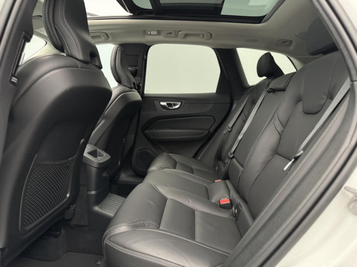 Volvo XC60 T8 AWD RECHARGE BRIGHT PLUS