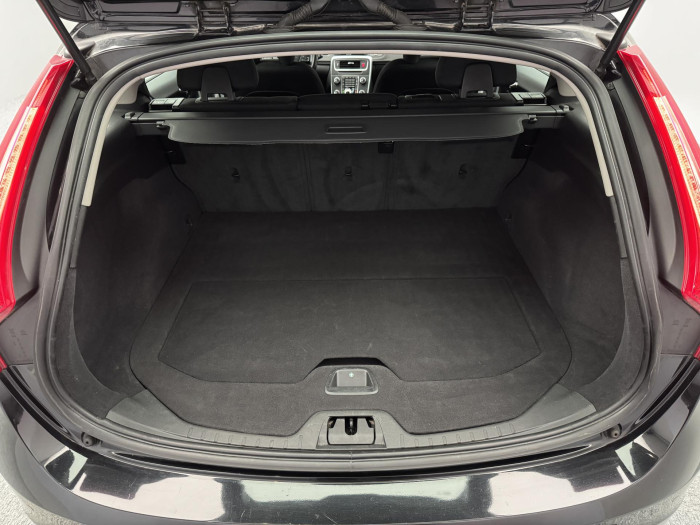 Volvo V60 D4 KINETIC NAV CZ 2.0 d