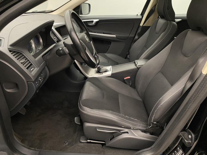 Volvo XC60 D3 AWD MOMENTUM PANORAMA 2.4 d Panorama Momentum