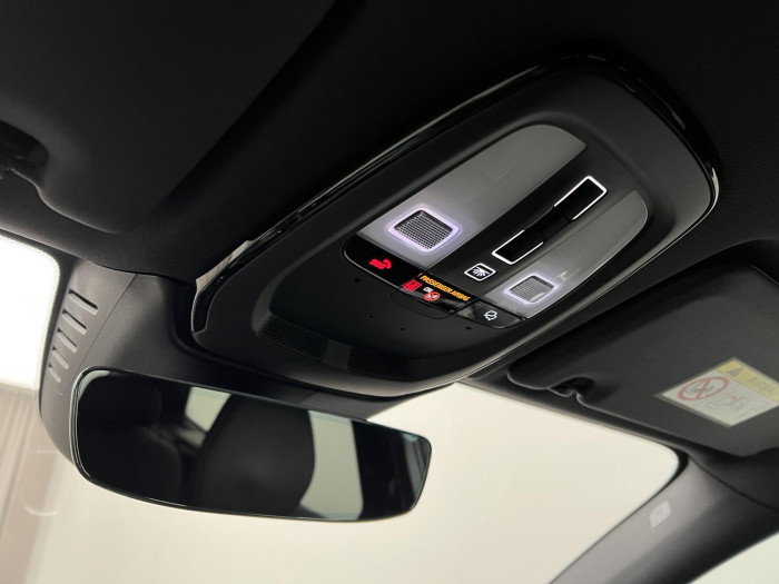 Volvo XC60 B5 AWD ULTRA BLACK EDITION AUT 2.0 Edition