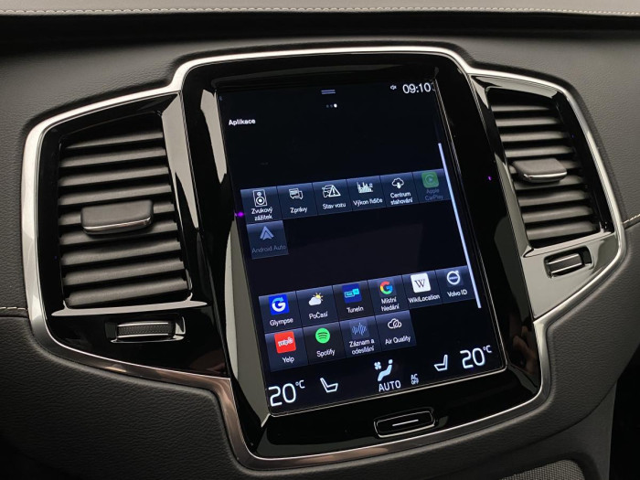 Volvo XC90 B6 AWD R-DESIGN REZERVACE