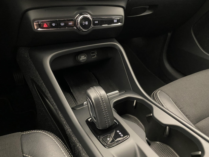 Volvo XC40 D3 AWD MOMENTUM AWD 2.0 d Momentum