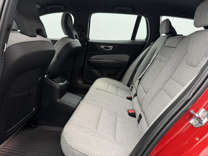 Volvo V60 T8 AWD INSCRIPTION