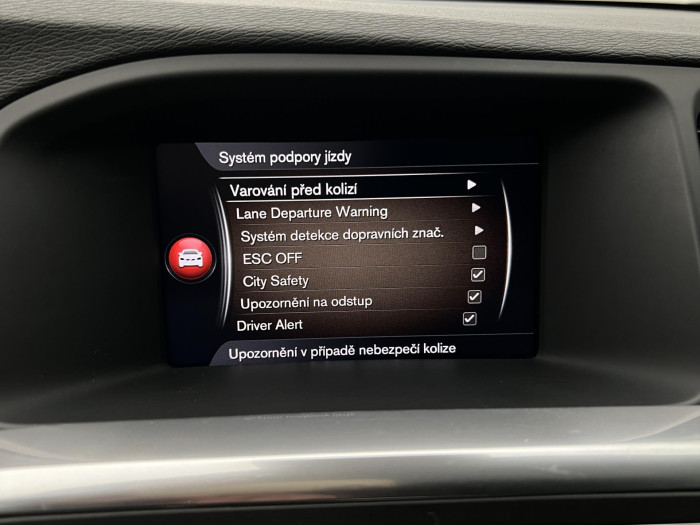 Volvo V60 CC D4 AWD SUMMUM AUT 2.4 d CC CC Summum