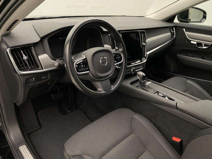 Volvo V90 D3 MOMENTUM AUT 2.0 d Momentum