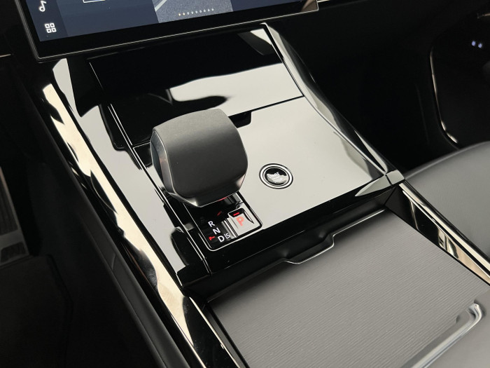 Land Rover Range Rover Sport D300 DYNAMIC HSE AWD Aut 3.0 d Dynamic