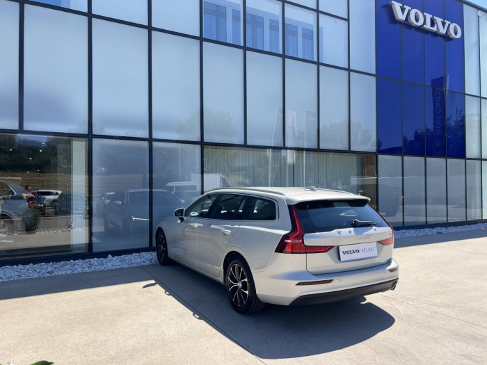 Volvo V60 D3 MOMENTUM Aut CZ REZERVACE 2.0 d Momentum