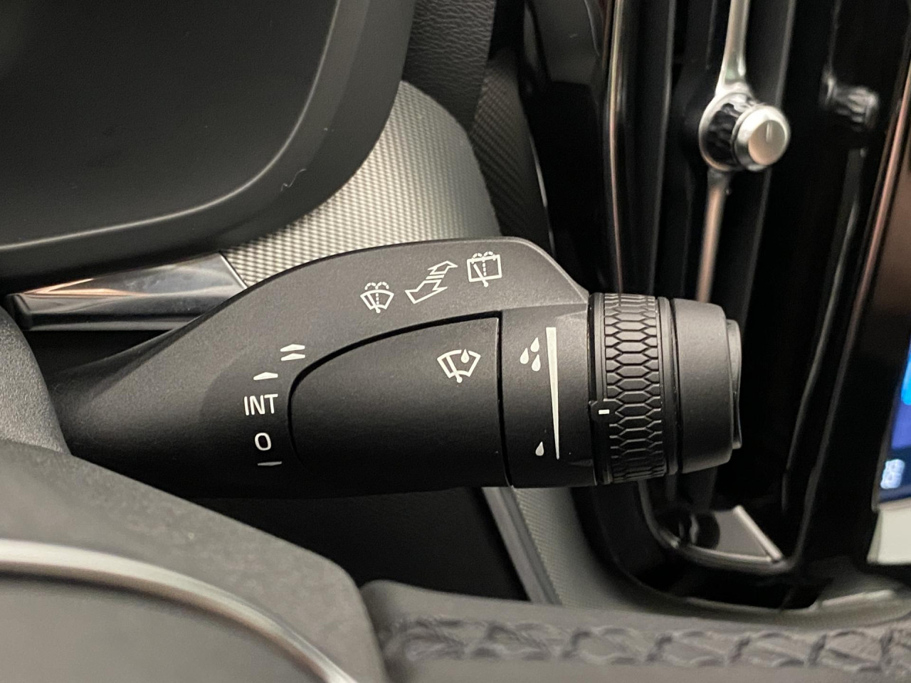 Volvo XC60 T8 AWD DARK PLUS RECHARGE AUT