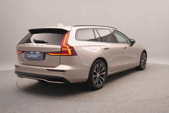 Volvo V60 T6 AWD Plug-in DARK PLUS