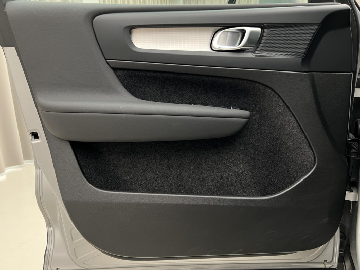 Volvo XC40 B4 CORE AUT 1.maj.