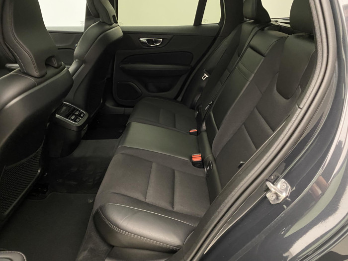 Volvo V60 D3 MOMENTUM AUT 2.0 d Momentum