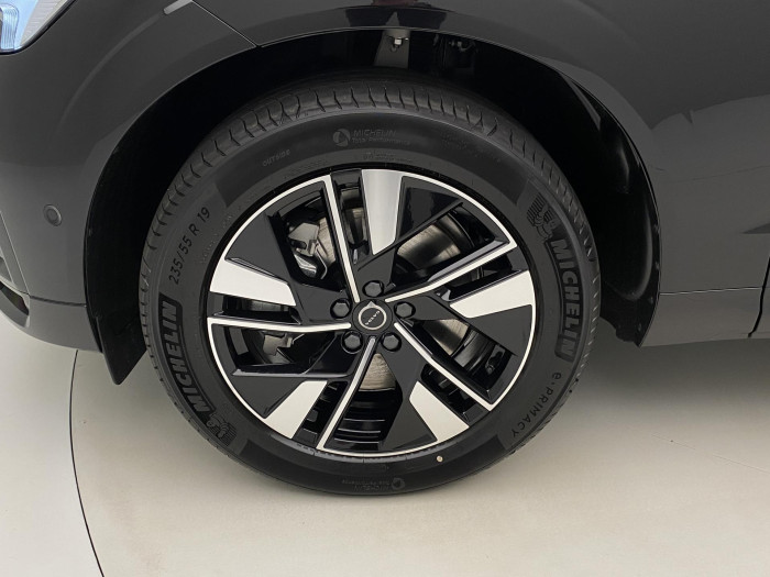 Volvo XC60 B5 AWD AUT DARK PLUS