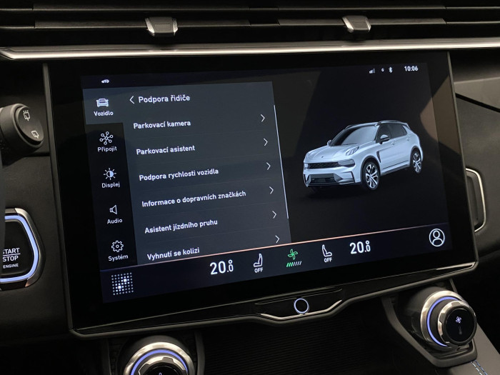 Lynk & Co 01 PHEV DCT AUT 1.maj