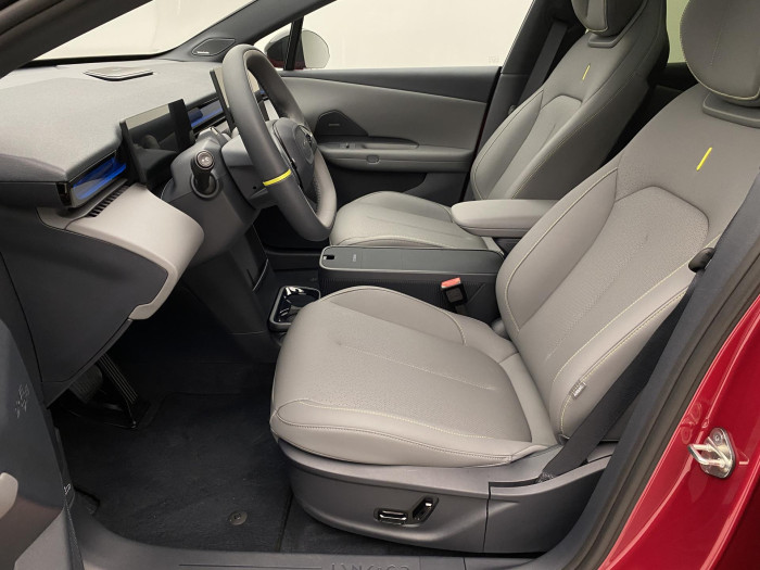 Lynk & Co 02 MORE EV