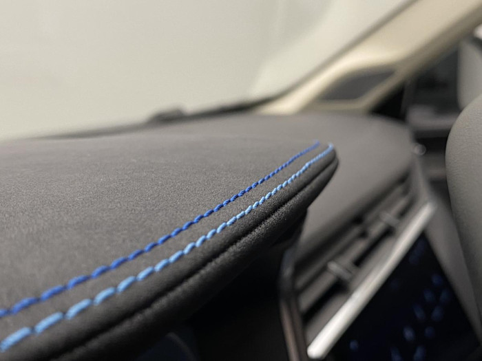 Lynk & Co 01 PHEV DCT AUT REZERVACE