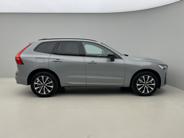 Volvo XC60 B4 AWD PLUS DARK AUT CZ