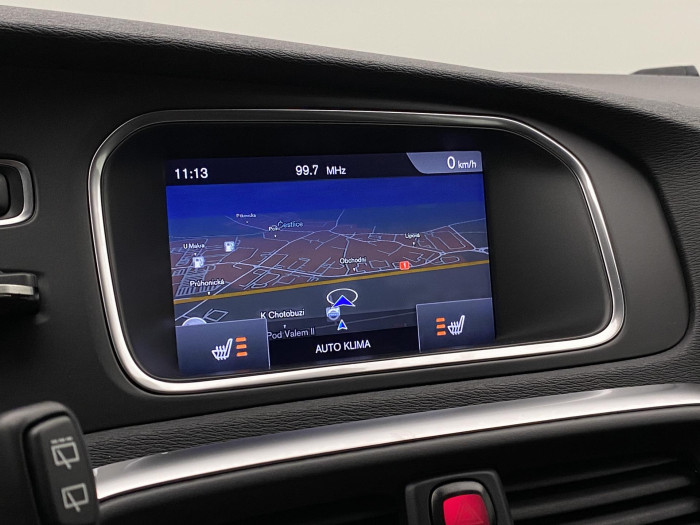 Volvo V40 T3 R-DESIGN AUT