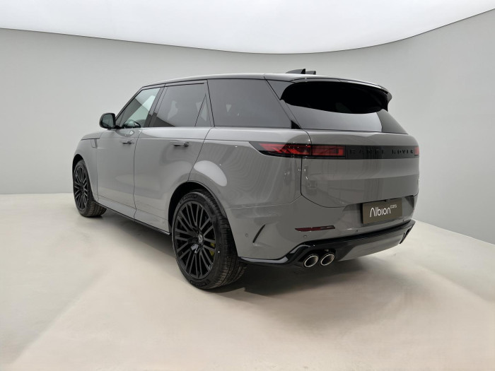 Land Rover Range Rover Sport P635 SV EDITION TWO REZERVACE 4.4 Edition