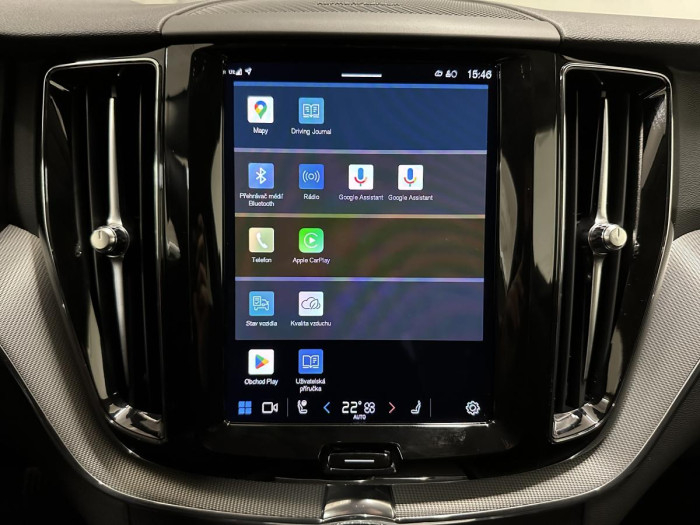 Volvo XC60 B4 AWD PLUS DARK REZERVACE 2.0 Plus