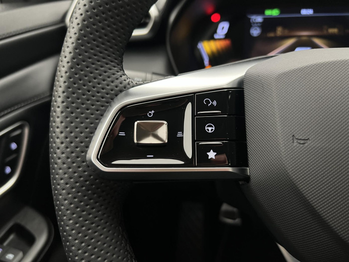 MG ZS 1.5 EXCLUSIVE HYBRID+ AUT CZ 1.5 Exclusive