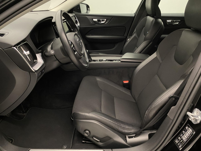 Volvo V60 D3 MOMENTUM NAVIGACE 2.0 d Momentum