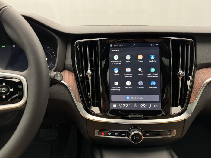 Volvo V60 B4 AUT DARK PLUS