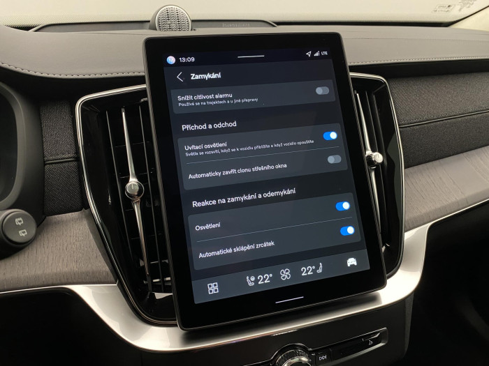 Volvo XC90 T8 AWD RECHARGE BRIGHT ULTRA 7